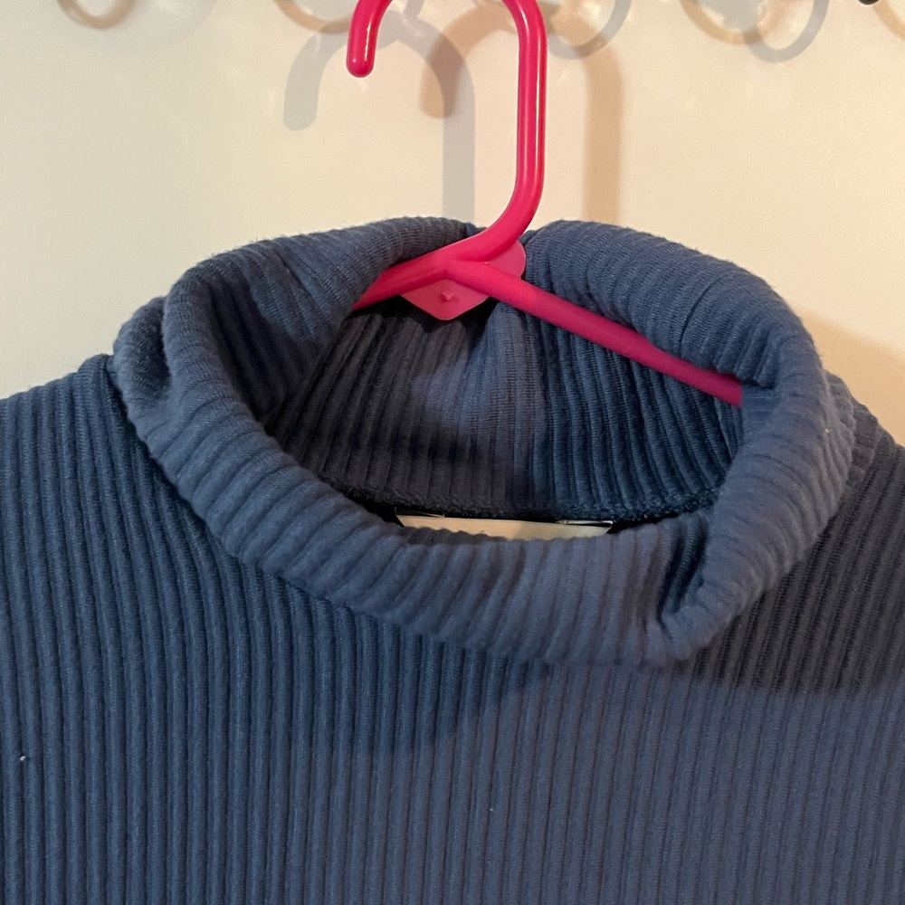 Club Monaco medium women’s blue Ribbed Cowl Neck Sweater - Picture 2 of 5